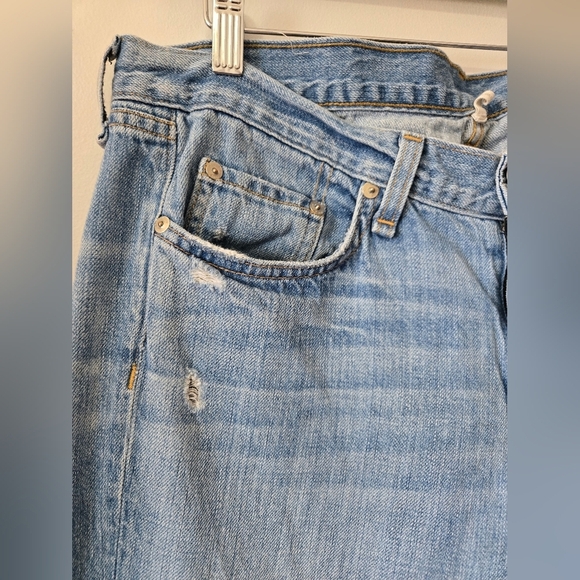 RAG & BONE Light Wash Distressed Cropped Boyfriend Jeans. Size 28 - Picture 4 of 13